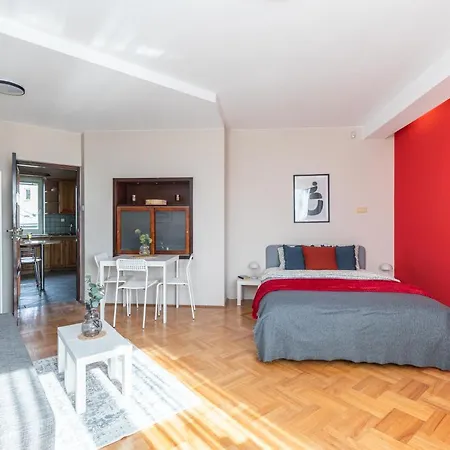 Room Powstancow Slaskich 61 Warszawa Eksteriør bilde